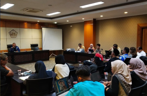 Bagian Hukum Fasilitasi Pembahasan Tanggapan atas Saran dan Masukan Raperda